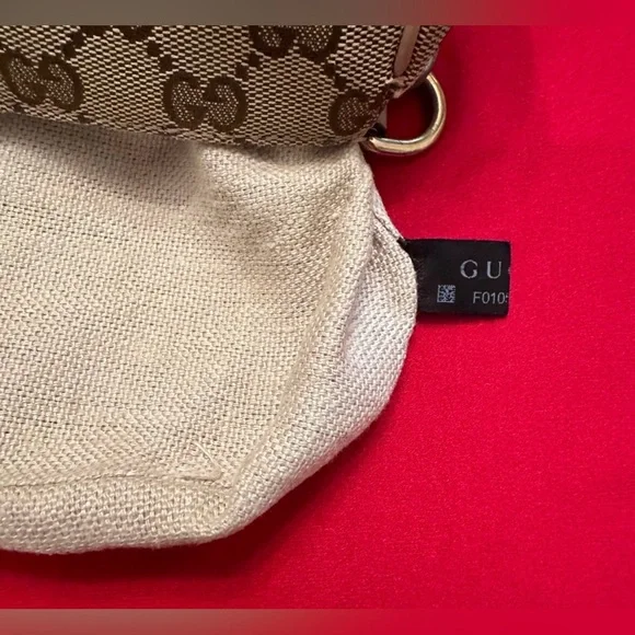 GUCCI Brown & Tan Monogram Canvas and Tan Leather Shoulder Bag (257032.204990) - Picture 14 of 15